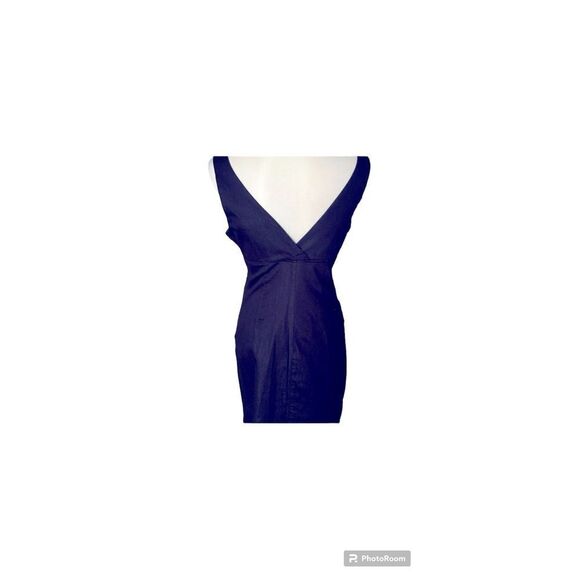 ✨City Triangles Pin-tucked Deep V-Neck Mini Dress✨ - Picture 4 of 6